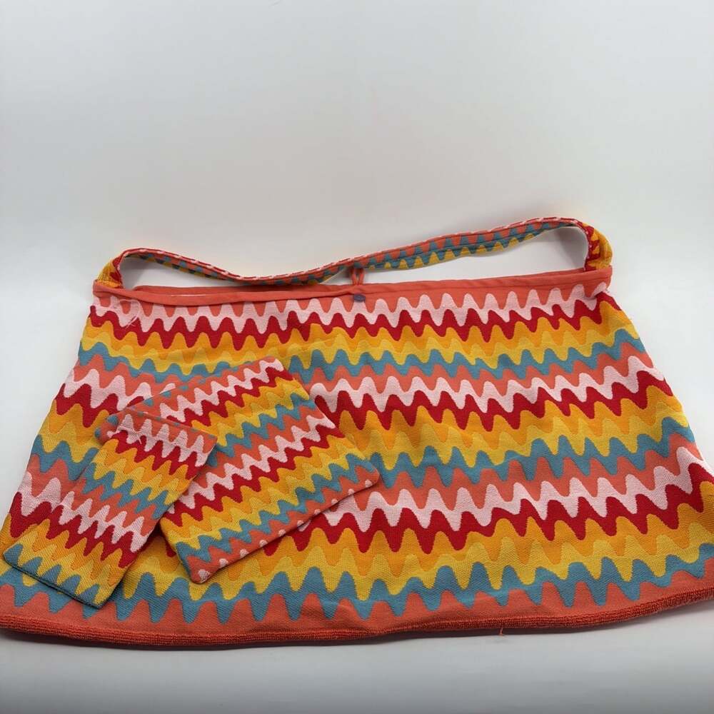 Orange Red Yellow Multicolor Beach Shoulder Bag Button Closure W Accessory Bags